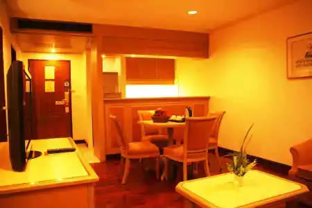Grand Tower Inn Rama 6 - Sha Extra Plus - 25