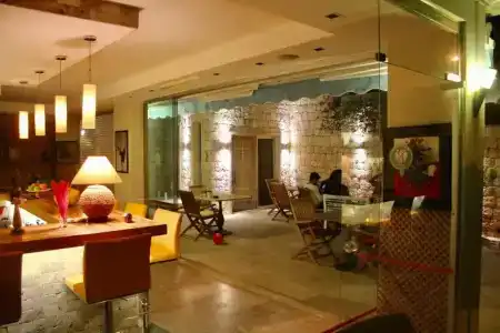 Saylam Suites - 41