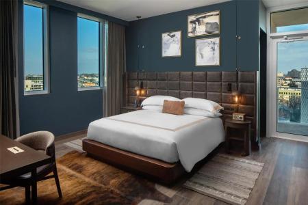 Thompson San Antonio Riverwalk - 48