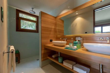 Mi Amor a Colibri Boutique-Adults Only - 14