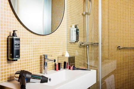 ibis Styles Bern City - 32