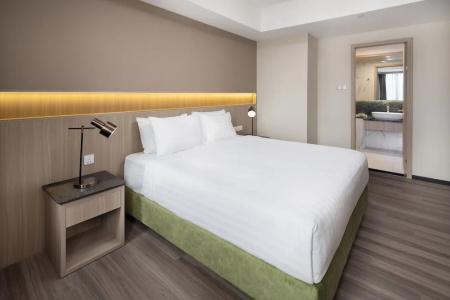 Park Avenue Clemenceau (SG Clean) - 64