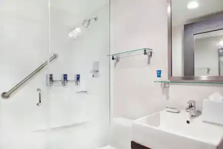 Four Points by Sheraton Midtown - Times Square - 38