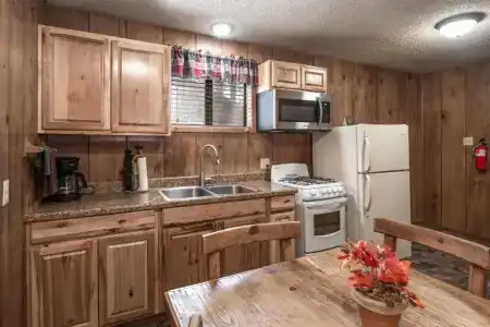 Canyon Cabins - 22
