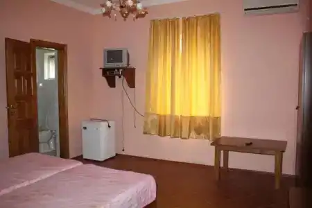 Kobuleti Guest House - 3