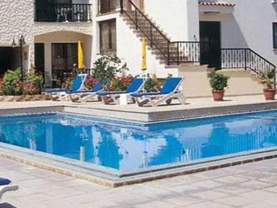 Nicos & Olympia - 13