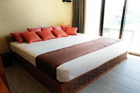 Away Okinawa Kouri Island Resort - 4