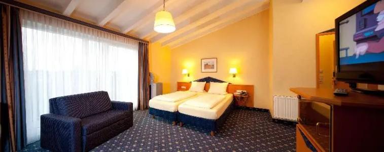 Best Western St. Michael - 49