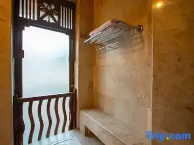 Alam Puri Art Museum Resort & Spa - 141