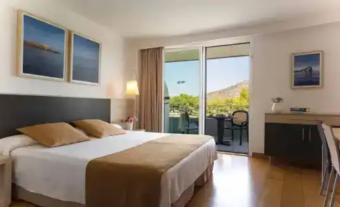 Ivory Playa Sports & Spa - 3