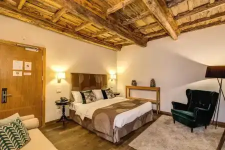 Trevi Beau Boutique - 79