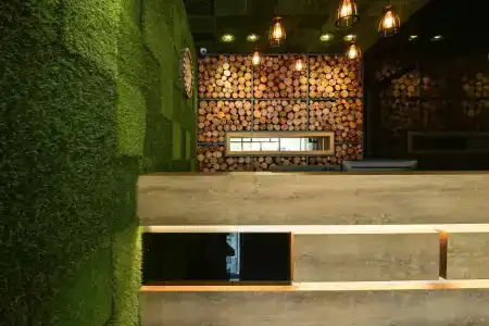 Laman Green The Boutique - 0