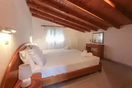 s&c Kosmos Beach Resort - 15