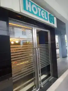 81 Rochor - 17