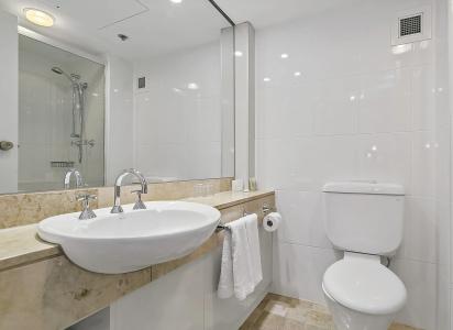 Stamford Plaza - 40