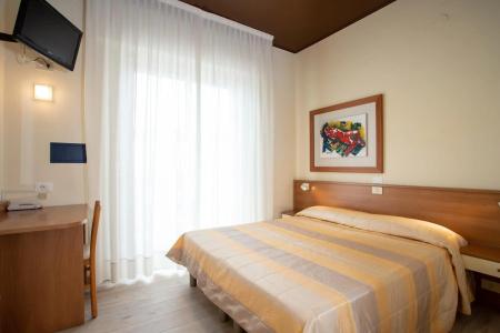Ancora - 2