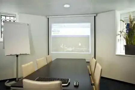 Bristol Zurich - 11