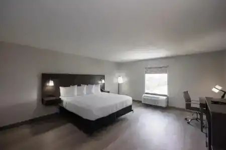 Onyx Miami Airport - 36