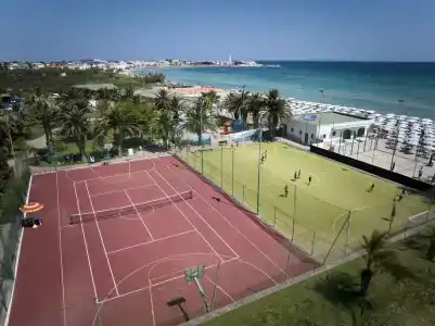 GranSerena - 25