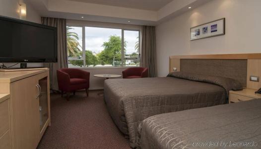 Copthorne - 6