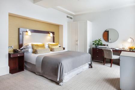 Taj 51 Buckingham Gate Suites and Residences - 3