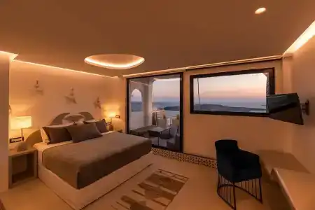 Daydream Luxury Suites - 72