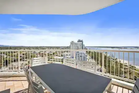 Crystal Bay On The Broadwater - 426