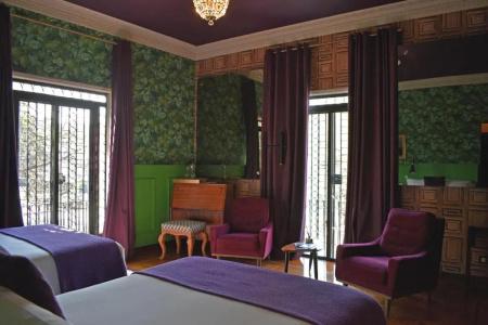 Pug Seal Polanco Anatole France - 101