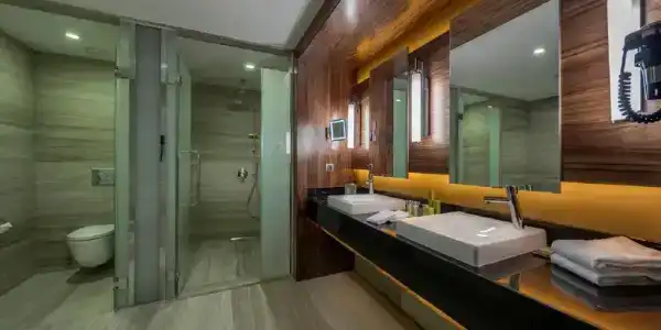Doubletree By Hilton Istanbul Topkapi - 69