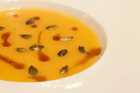 Velanera & Restaurant - 12