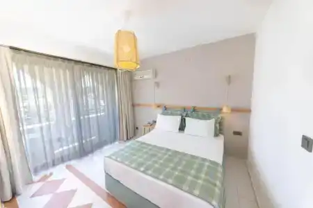Arinnanda Cesme - 121