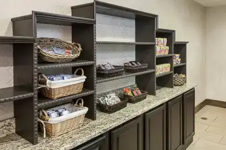 Comfort Inn Near Seaworld - Lackland Afb - 11