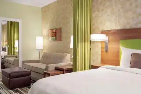 Home2 Suites by Hilton - 38