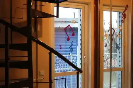 Happy Hostel - 10