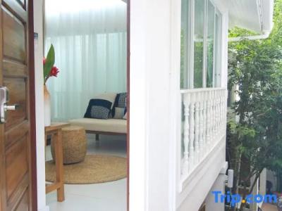 Changmoi House (Little Village) - 166