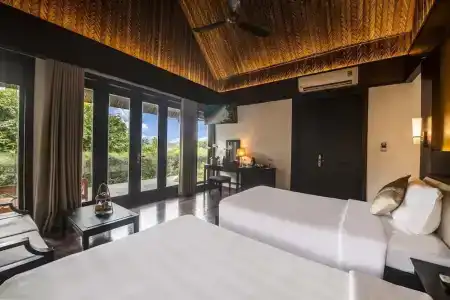 Merperle Hon Tam Resort - 38