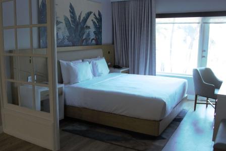 Radisson Miami Beach - 3