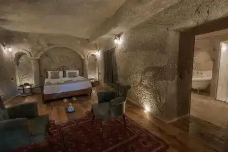 Sarnich Cave Suites - 112