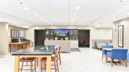 Holiday Inn Express & Suites, An Ihg - 49