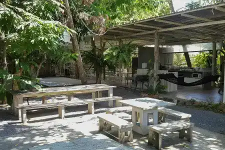 Glur Hostel - 4