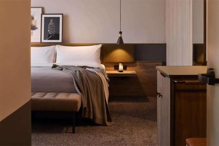 Rydges - 66
