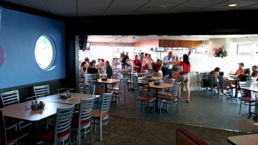 Commander & Suites - 30