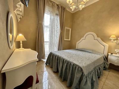 Boutique Calais Milano - 9