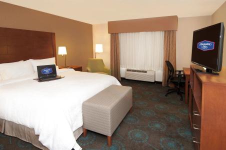 Hampton Inn by Hilton - Toronto - 5