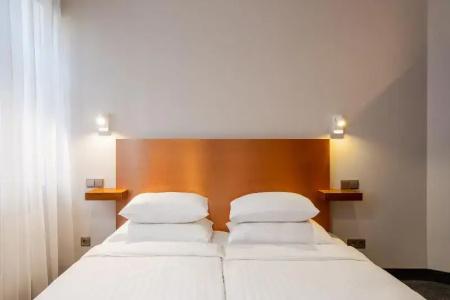 Rixwell Terrace Design with FREE Parking - 79
