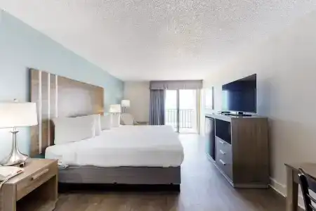 Carolinian Beach - 470