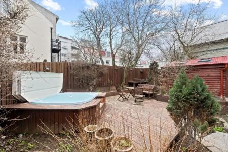 Baldursbrá Laufásvegur - 42