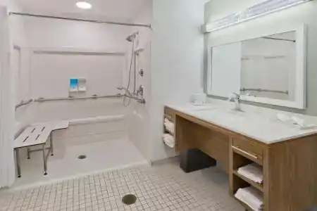 Home2 Suites by Hilton - 40