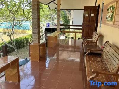 Sangtong Beach Resort - 35