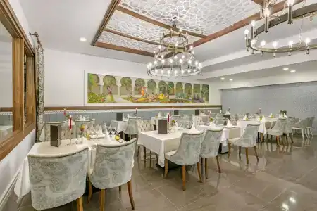 Glamour & Spa - 23